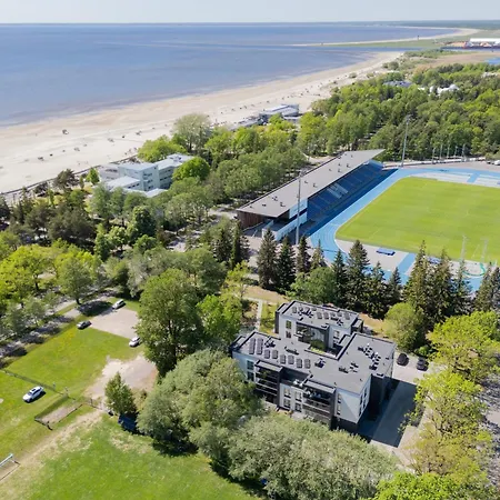 Seafront Апартаменти Пярну